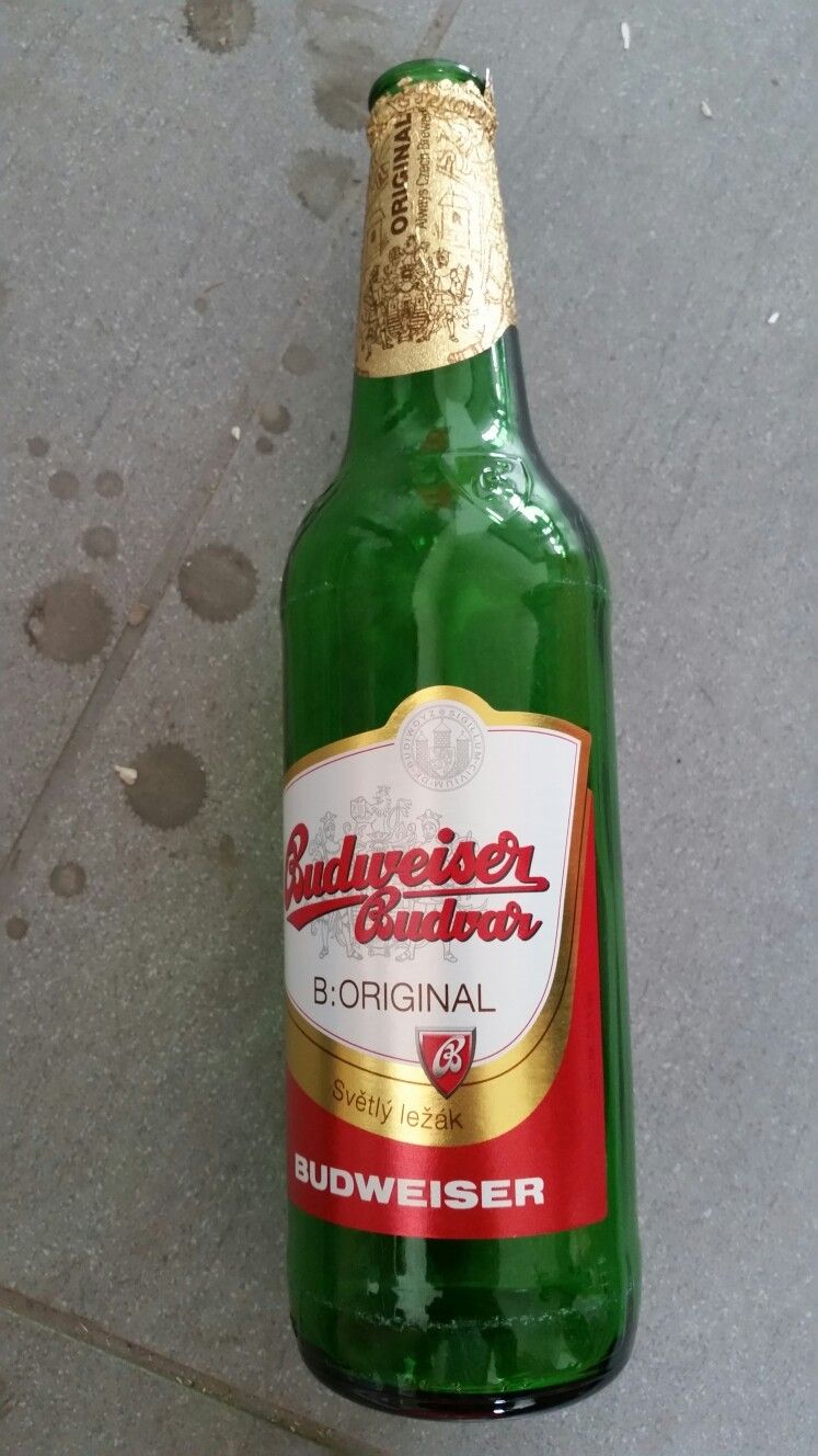 Bia Budweiser Budvar 500ml